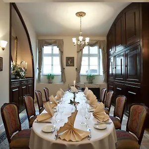 Amadeus Aparthotel