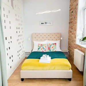 Apartment Bliss 